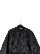 Lade das Bild in den Galerie-Viewer, Stone Island Steppjacke - L

