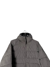 Lade das Bild in den Galerie-Viewer, CP Company Daunenjacke - XXL
