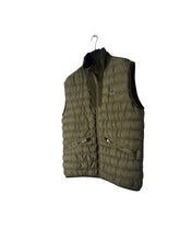 Lade das Bild in den Galerie-Viewer, Stone Island Weste - M

