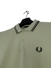 Lade das Bild in den Galerie-Viewer, Fred Perry Polo - M
