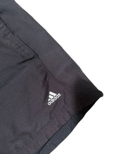 Lade das Bild in den Galerie-Viewer, Adidas Shorts
