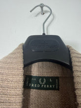 Lade das Bild in den Galerie-Viewer, Fred Perry Sweatshirt Jacke - L
