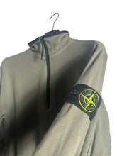 Lade das Bild in den Galerie-Viewer, Stone Island Halfzip - L
