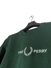 Lade das Bild in den Galerie-Viewer, Fred Perry Pullover - L
