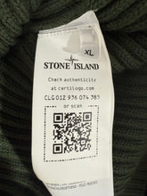 Lade das Bild in den Galerie-Viewer, Stone Island Strickjacke - XL
