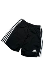 Lade das Bild in den Galerie-Viewer, Adidas Shorts
