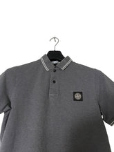 Lade das Bild in den Galerie-Viewer, Stone Island Polo - M
