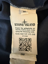 Lade das Bild in den Galerie-Viewer, Stone Island Polo - M

