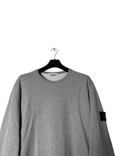 Lade das Bild in den Galerie-Viewer, Stone Island Pullover - XXL
