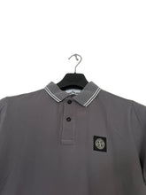 Lade das Bild in den Galerie-Viewer, Stone Island Polo - L
