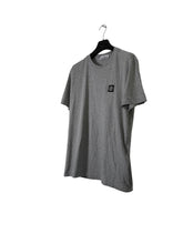 Lade das Bild in den Galerie-Viewer, Stone Island T-Shirt - XL
