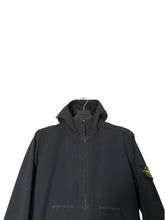 Lade das Bild in den Galerie-Viewer, Stone Island Softshell Jacke - M
