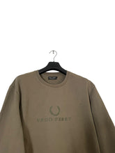 Lade das Bild in den Galerie-Viewer, Fred Perry Pullover - XL
