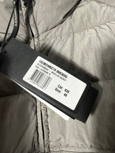 Lade das Bild in den Galerie-Viewer, CP Company Daunenjacke - M
