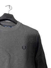 Lade das Bild in den Galerie-Viewer, Fred Perry Pullover - M
