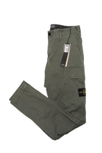 Lade das Bild in den Galerie-Viewer, Stone Island Cargo Hose - W33
