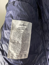 Lade das Bild in den Galerie-Viewer, Stone Island Steppjacke - L
