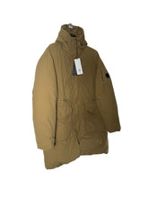 Lade das Bild in den Galerie-Viewer, CP Company Wintermantel - XL
