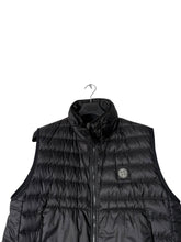 Lade das Bild in den Galerie-Viewer, Stone Island Weste - L
