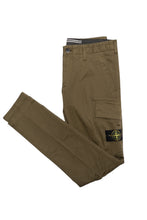 Lade das Bild in den Galerie-Viewer, Stone Island Cargo Hose - W32
