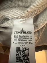 Lade das Bild in den Galerie-Viewer, Stone Island Pullover - M
