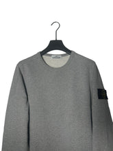 Lade das Bild in den Galerie-Viewer, Stone Island Pullover - M
