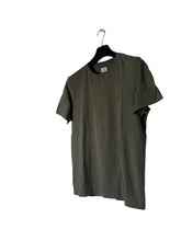 Lade das Bild in den Galerie-Viewer, CP Company T-Shirt - M
