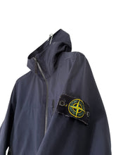 Lade das Bild in den Galerie-Viewer, Stone Island Softshell Jacke - M
