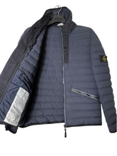 Lade das Bild in den Galerie-Viewer, Stone Island Steppjacke - L
