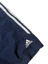 Lade das Bild in den Galerie-Viewer, Adidas Shorts - S
