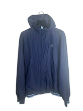 Lade das Bild in den Galerie-Viewer, Fred Perry Jacke - L
