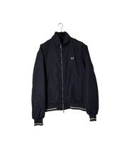 Lade das Bild in den Galerie-Viewer, Fred Perry Jacke - XL

