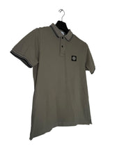 Lade das Bild in den Galerie-Viewer, Stone Island Polo - L
