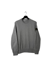 Lade das Bild in den Galerie-Viewer, Stone Island Pullover - L
