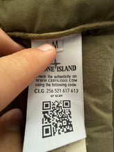 Lade das Bild in den Galerie-Viewer, Stone Island Weste - L
