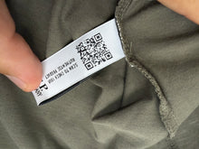Lade das Bild in den Galerie-Viewer, CP Company T-Shirt - M
