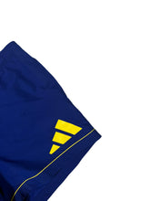 Lade das Bild in den Galerie-Viewer, Adidas Shorts - XL
