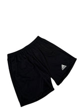 Lade das Bild in den Galerie-Viewer, Adidas Shorts - S
