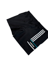 Lade das Bild in den Galerie-Viewer, Adidas Vintage Shorts
