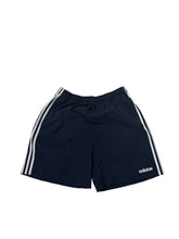 Lade das Bild in den Galerie-Viewer, Adidas Shorts - L
