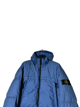 Lade das Bild in den Galerie-Viewer, Stone Island Garment Dyed Daunenjacke
