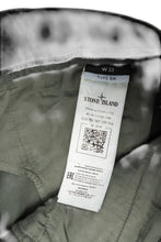 Lade das Bild in den Galerie-Viewer, Stone Island Cargo Hose - W33
