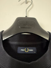 Lade das Bild in den Galerie-Viewer, Fred Perry Pullover
