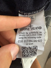Lade das Bild in den Galerie-Viewer, Stone Island Pullover - XXL

