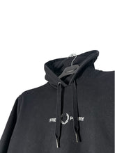 Lade das Bild in den Galerie-Viewer, Fred Perry Hoodie - M

