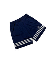 Lade das Bild in den Galerie-Viewer, Adidas Shorts - M
