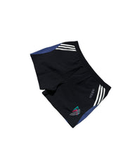 Lade das Bild in den Galerie-Viewer, Adidas Shorts - XL
