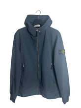 Lade das Bild in den Galerie-Viewer, Stone Island Softshell Jacke - XXL
