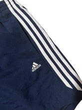 Lade das Bild in den Galerie-Viewer, Adidas Shorts - XL
