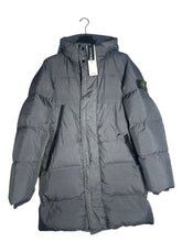 Lade das Bild in den Galerie-Viewer, Stone Island Daunenmantel - M
